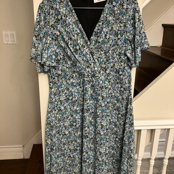 Suzy Shier Blue Print Dress - Picture 3 of 10